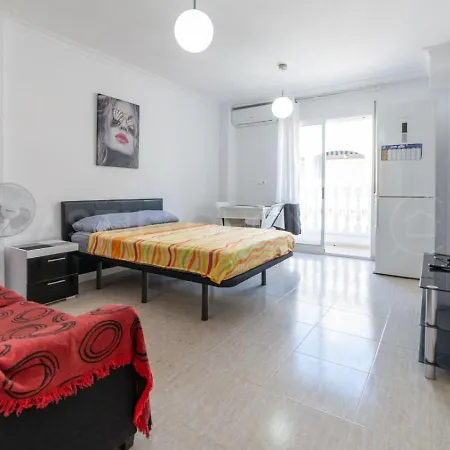 Apartment Playa Locos 100 Meters From The Torrevieja